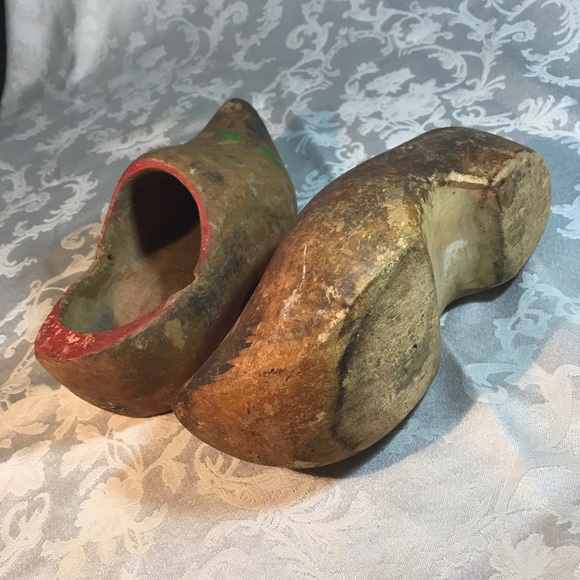 Vintage Rustic Wooden Shoes - Picture 6 of 6